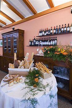 Aparthotel Miralago & 3*